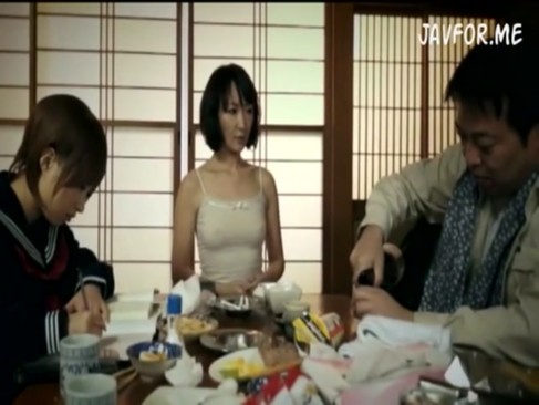 [免費A片] 『爆乳』普通のショートカットコスプレじゃない！本格ドラマの誕生です！継父に犯〇れ、赤の他人に売り飛ばされる悲劇のヒロイン！赤襦袢で悶絶する！